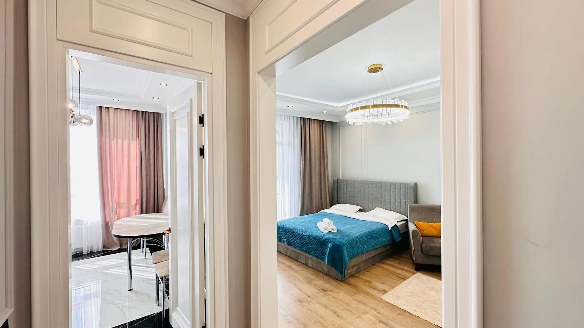 Grand Turan Business One-Room Apartments Nur-Sultan