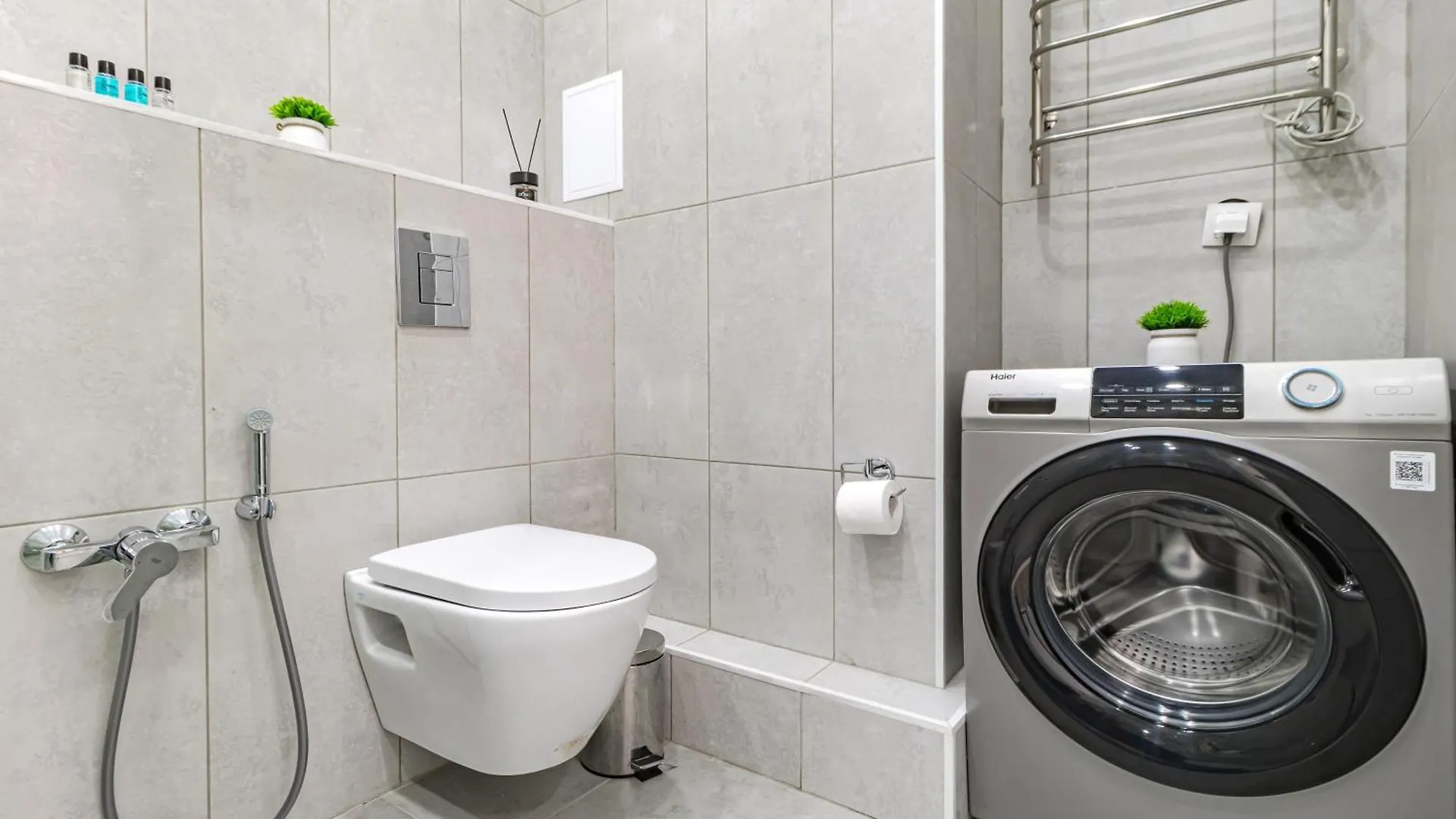 Grand Turan Business One-Room Apartments Nur-Sultan  Nur-Sultan (Astana)