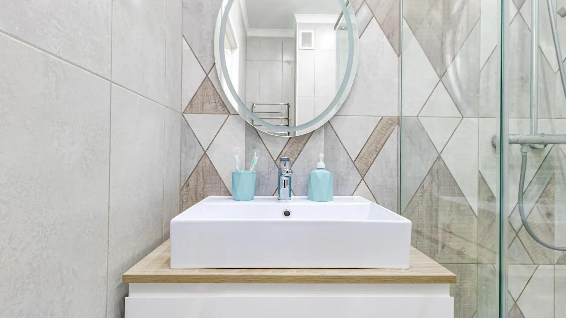 Grand Turan Business One-Room Apartments Nur-Sultan