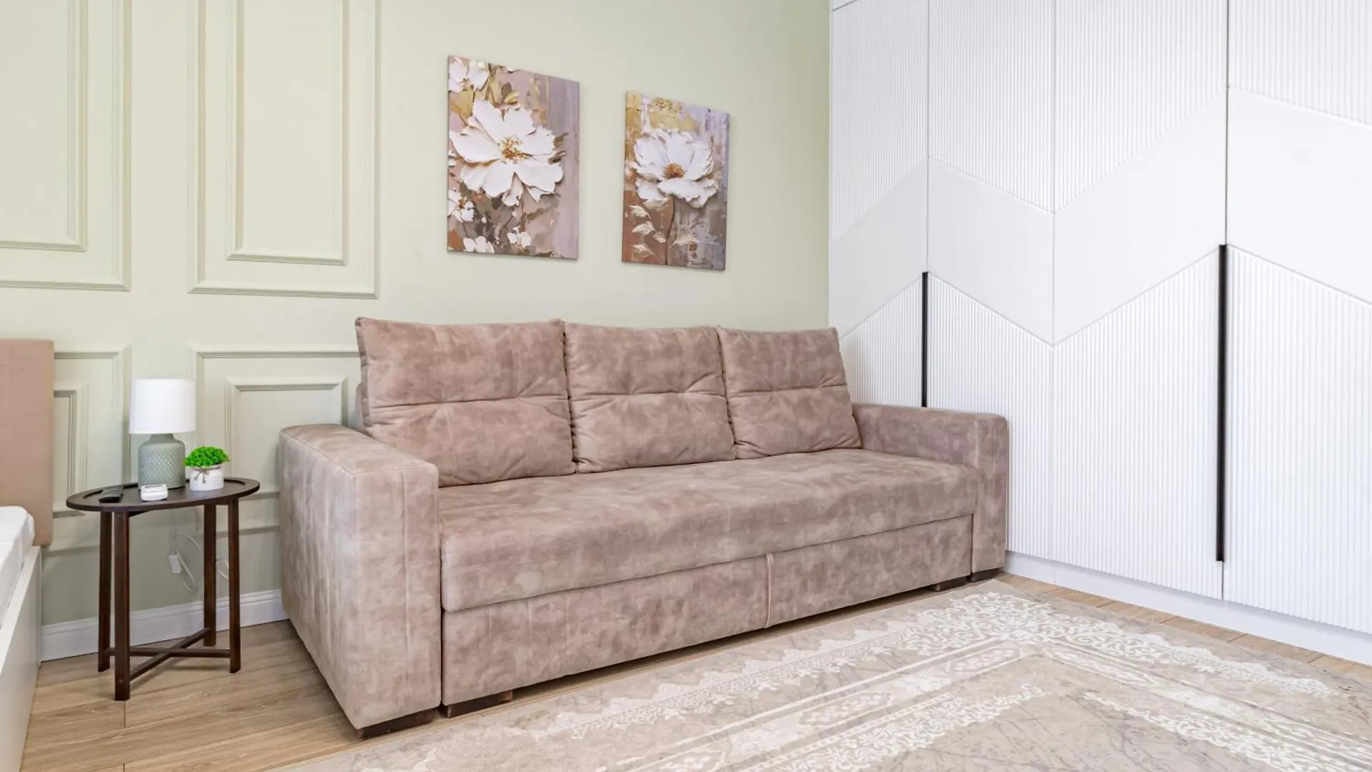 Grand Turan Business One-Room Apartments Nur-Sultan   Nur-Sultan (Astana)