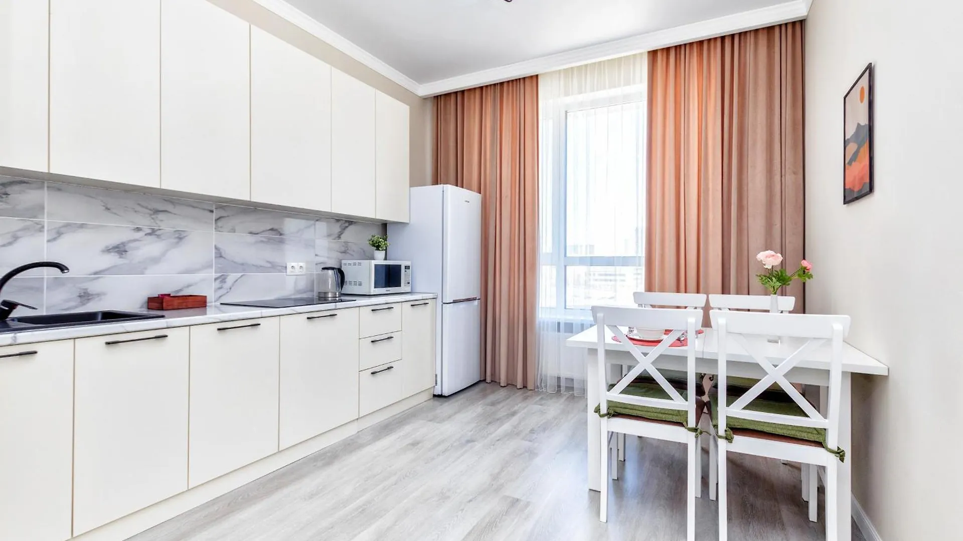 Grand Turan Business One-Room Apartments Nur-Sultan